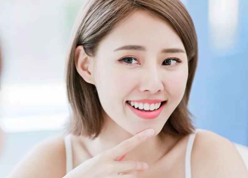 dán sứ veneer giá rẻ 01